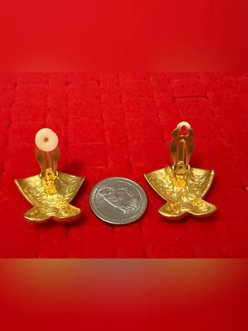 Vintage Matte Gold Tone Crossed Clip-On Earrings - Women Accessories